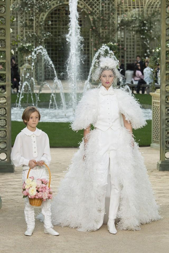 婚纱场景有哪些_婚纱照的场景有哪些_婚纱照主纱场景类型有哪些